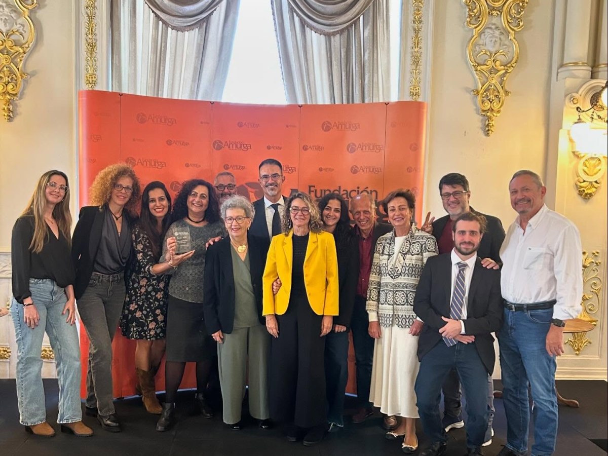 LA FUNDACIÓN AMURGA PREMIA EL PLAN DE FORMACIÓN DE TELÉFONO DE LA ESPERANZA EN&nbsp;CANARIAS